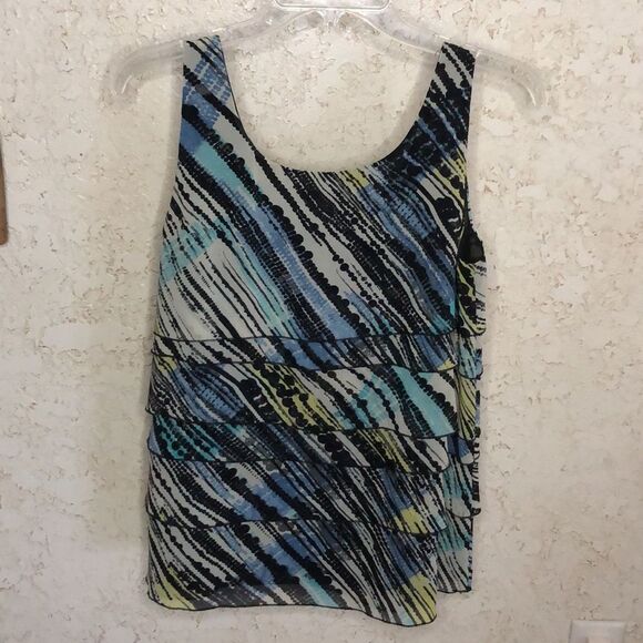 Kenneth Cole Ruffle Front Cami - Picture 3 of 9